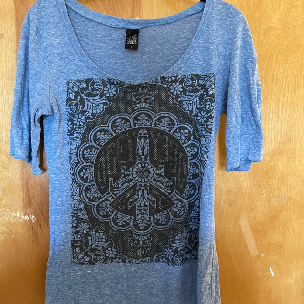 Obey 3/4 Top